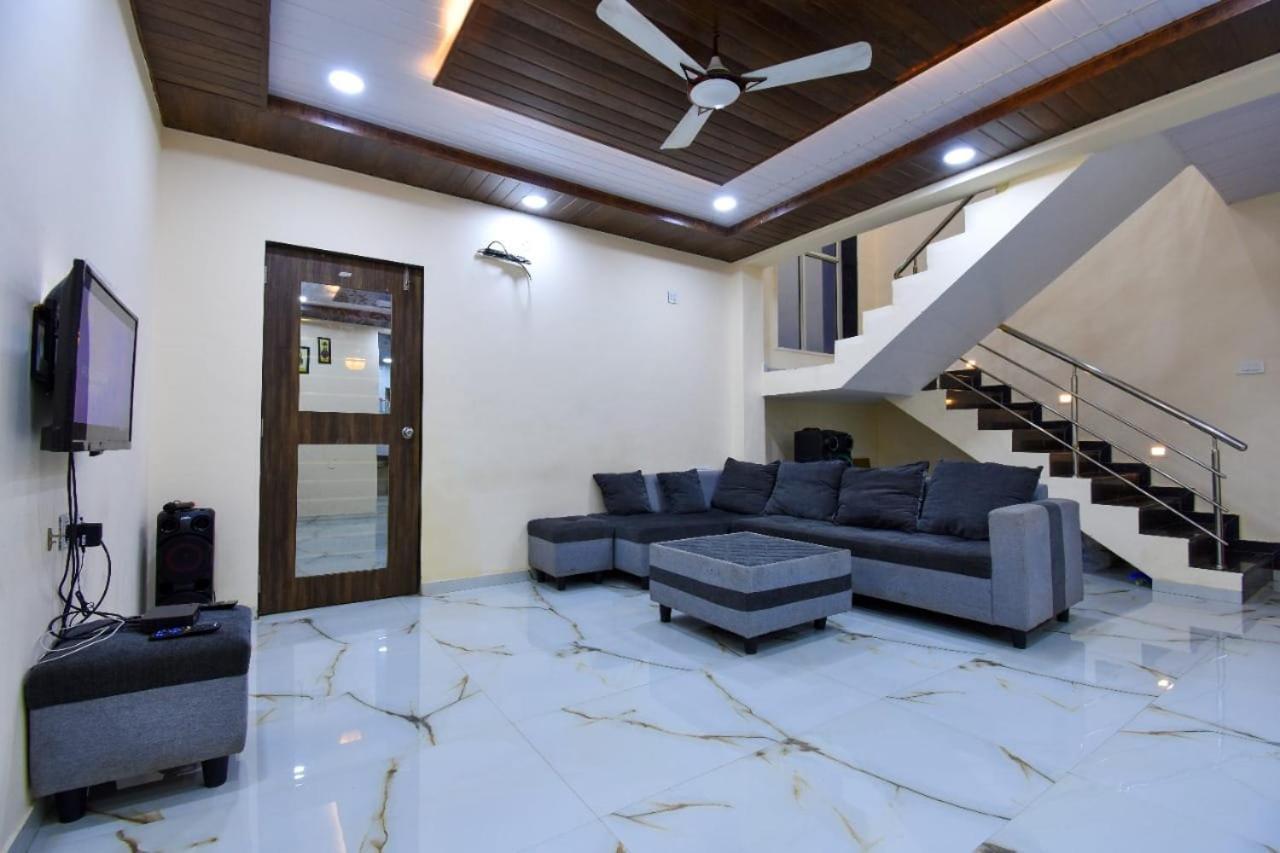 Beauty And The Beast 4Bhk Lonavala Exterior foto