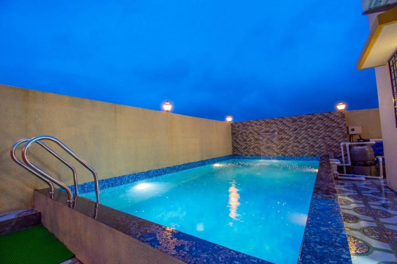 Beauty And The Beast 4Bhk Lonavala Exterior foto